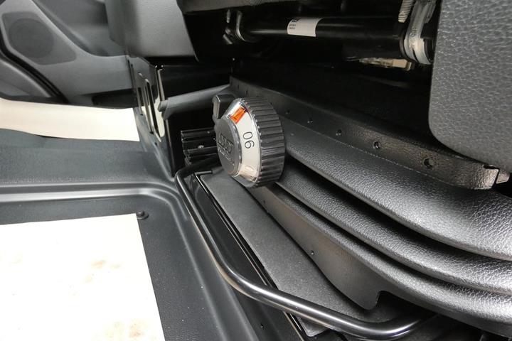 Sort Mercedes Sprinter 317 fra 2025