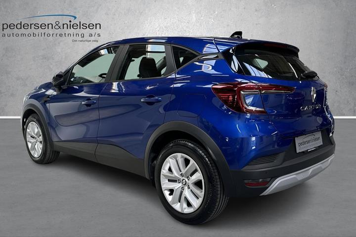 Blå Renault Captur fra 2022