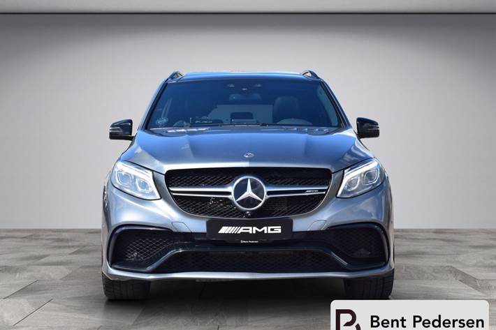 Grå Mercedes GLE63 AMG S fra 2017