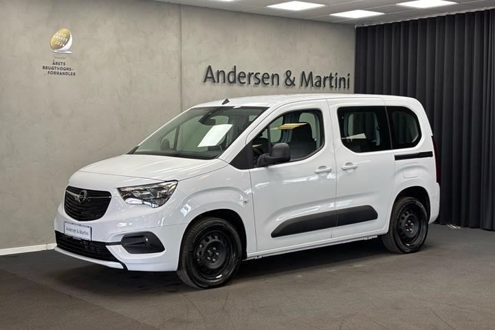 Hvid Opel Combo-e Life fra 2025