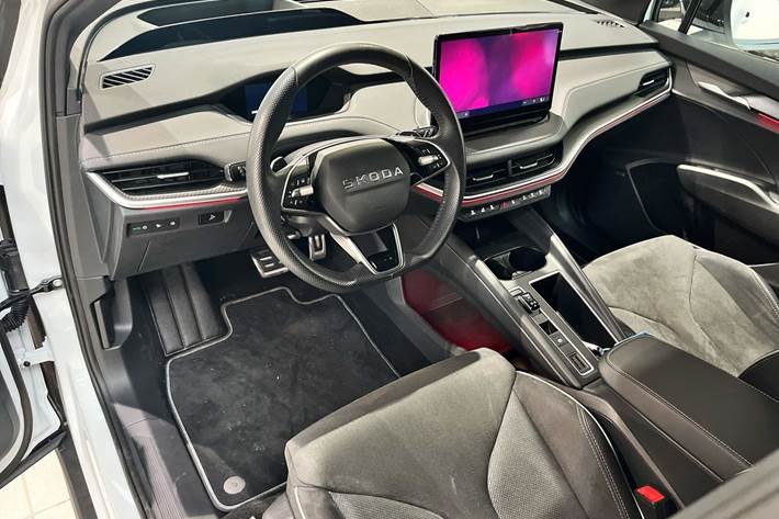 Hvid Skoda Elroq fra 2025