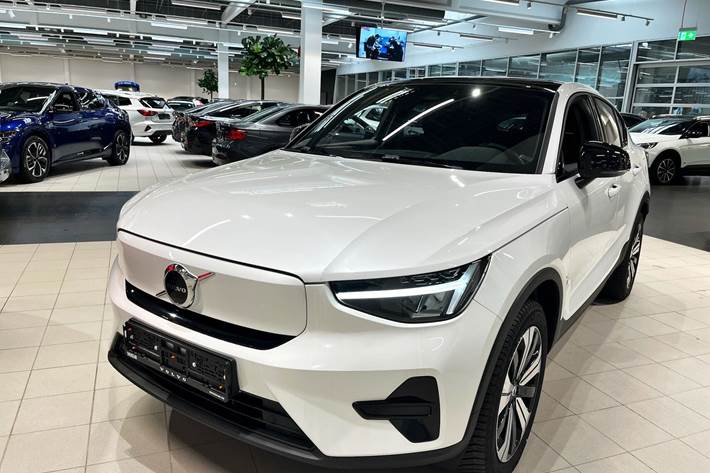 Hvid Volvo C40 fra 2023
