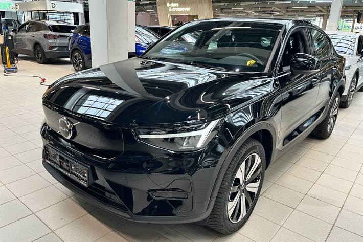 Sort Volvo C40 fra 2023