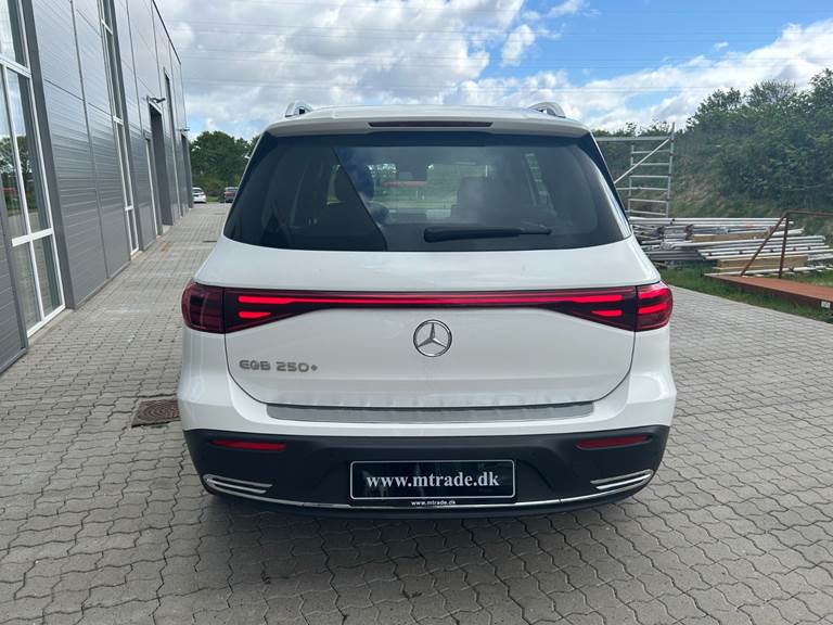 Mercedes EQB250+ Progressive