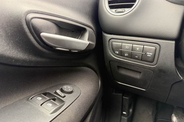 Grøn Fiat Punto fra 2013