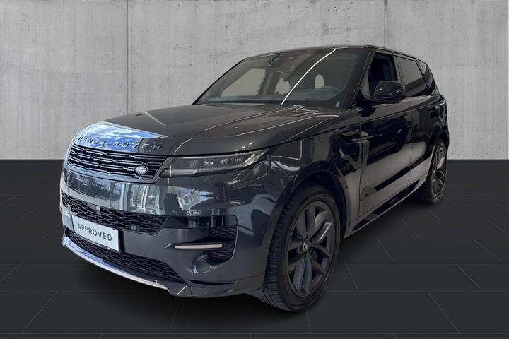 Grå Land Rover Range Rover sport fra 2023 set udefra