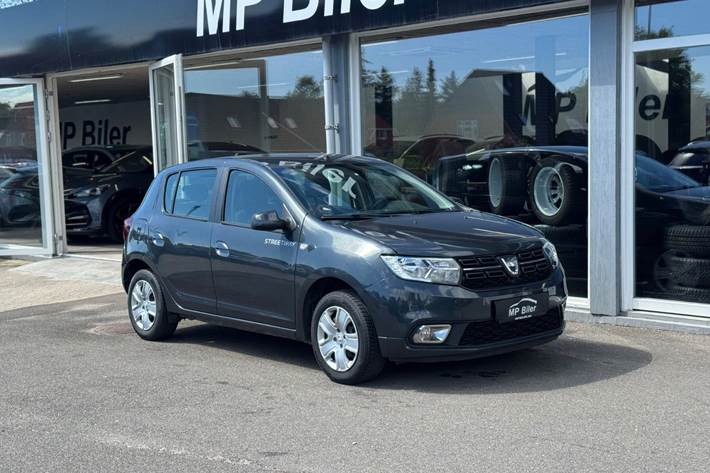 Grå Dacia Sandero Stepway fra 2020