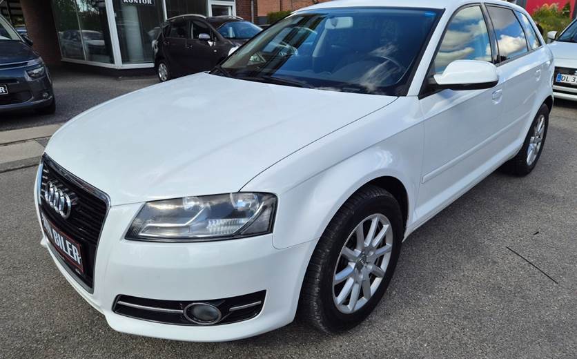 Audi A3 1,6 TDi Ambiente Sportback
