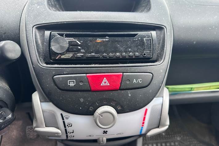 undefined Peugeot 107 fra 2008