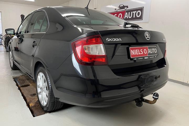 Sort Skoda Rapid fra 2017