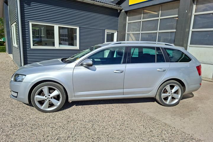 undefined Skoda Octavia fra 2014