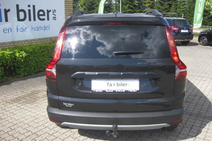 Sort Dacia Jogger fra 2022