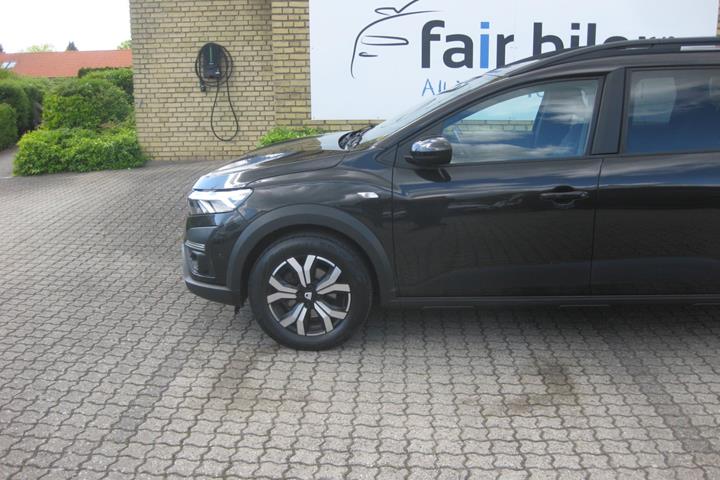 Sort Dacia Jogger fra 2022