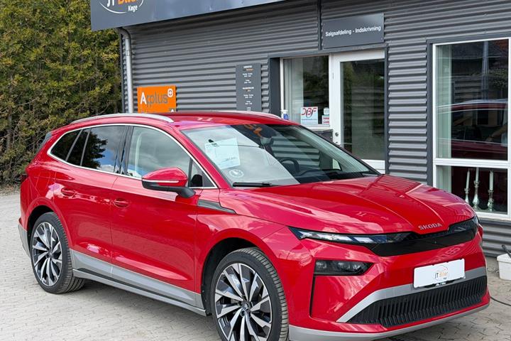 Rød Skoda Enyaq fra 2026