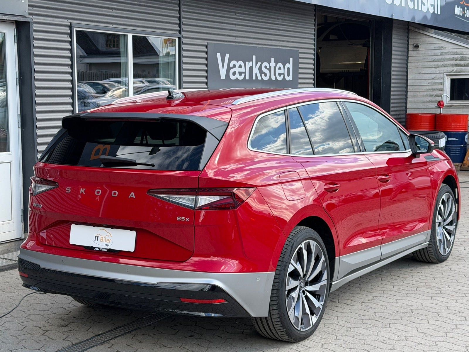 Rød Skoda Enyaq fra 2026