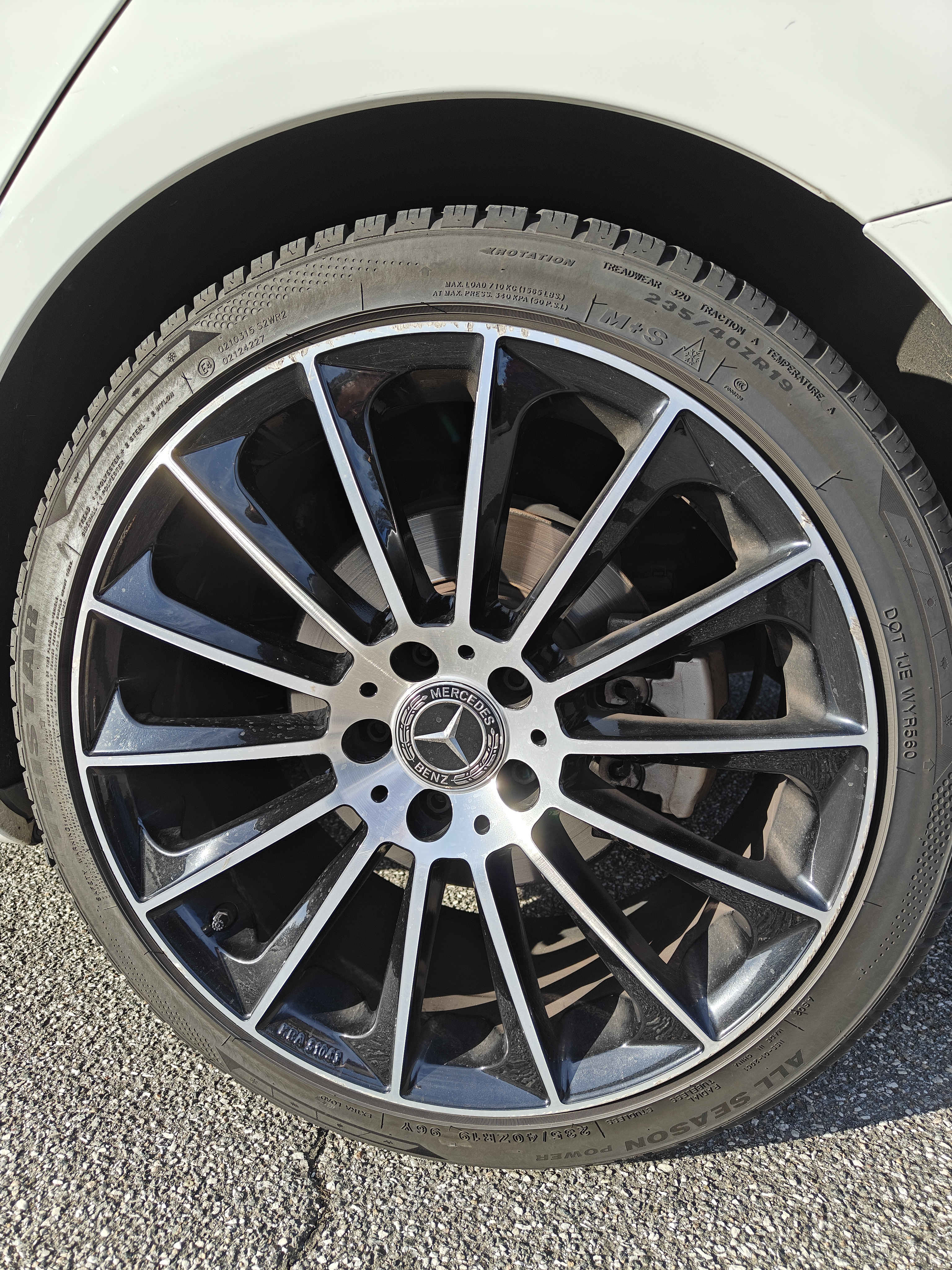 Hvid Mercedes C-Klasse fra 2015