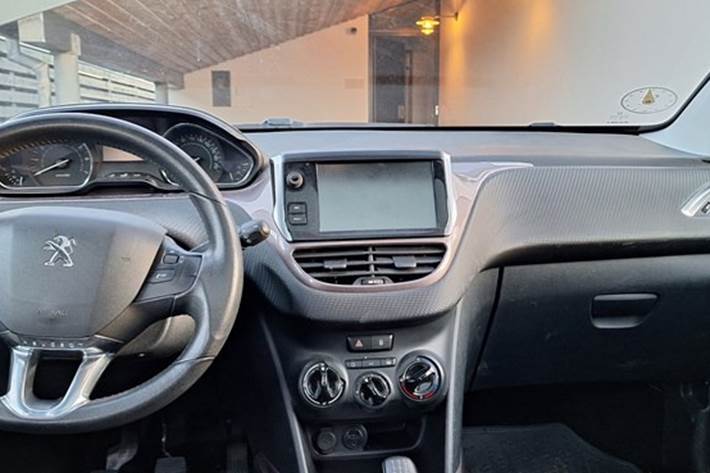 undefined Peugeot 2008 fra 2015