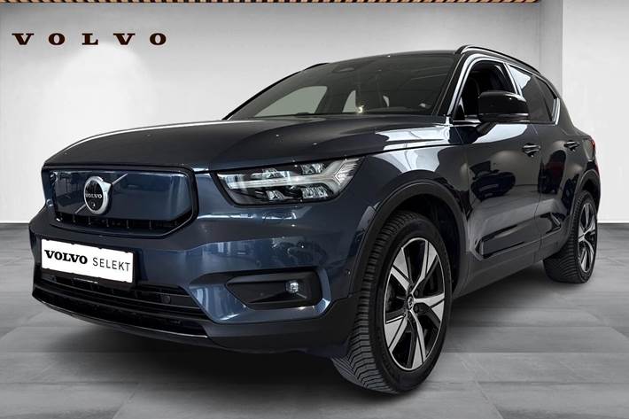 Blå Volvo XC40 fra 2021