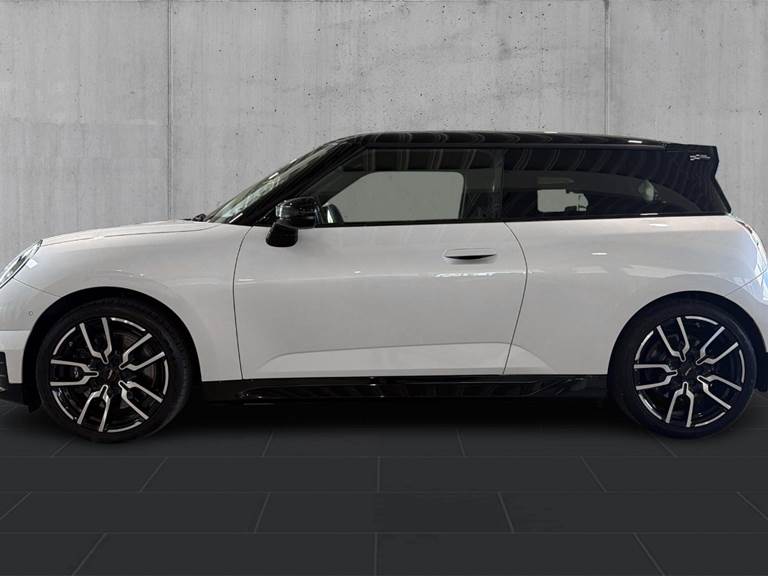 Mini Cooper SE JCW Trim M