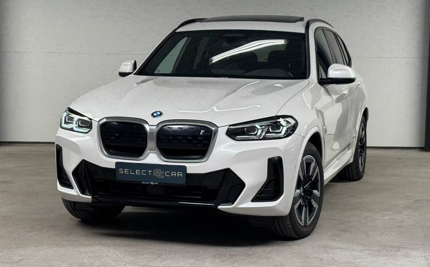 BMW iX3 Charged M-Sport