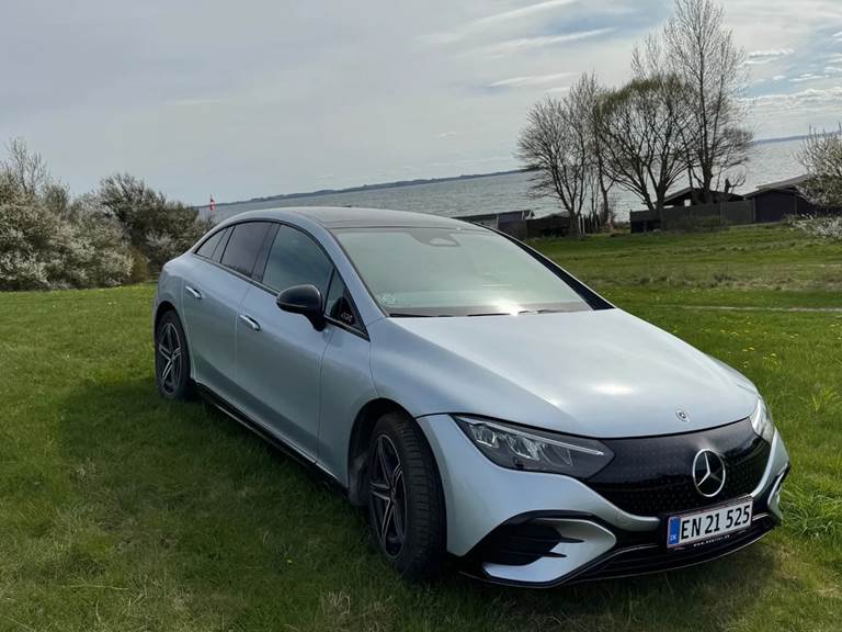 Mercedes EQE300 AMG Line
