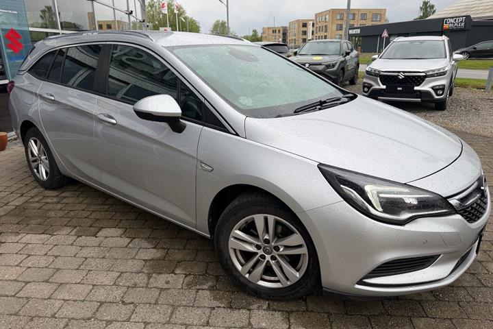 undefined Opel Astra fra 2017
