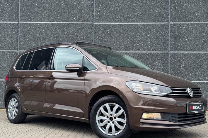 Brun VW Touran fra 2016