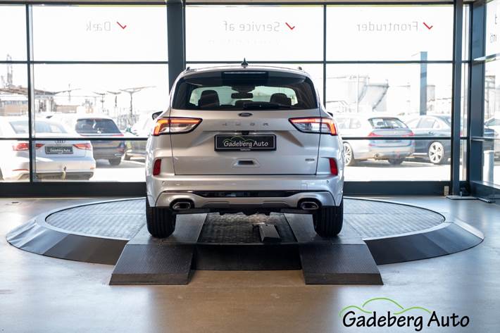 Sølv Ford Kuga fra 2020