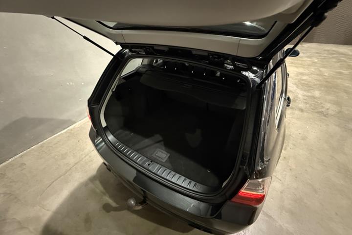 undefined BMW 325i fra 2007