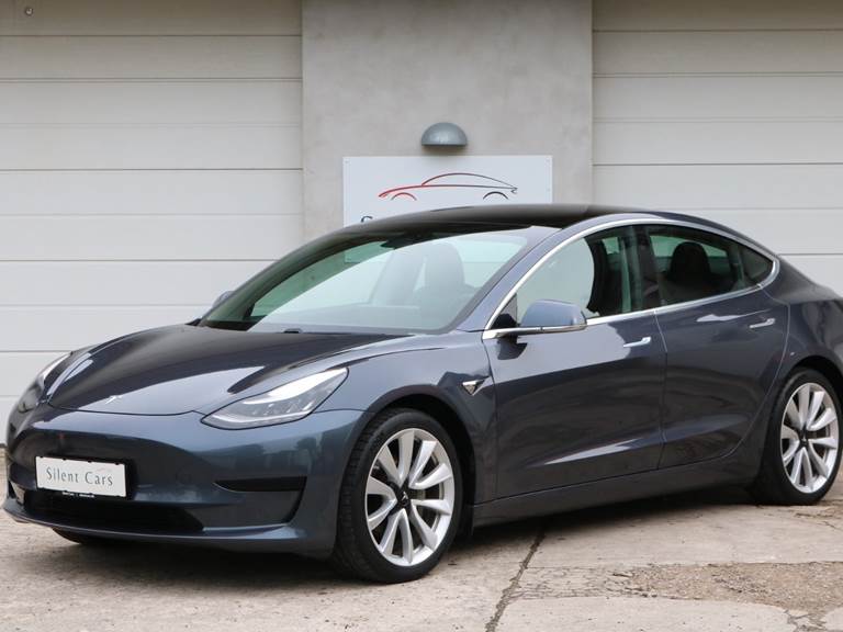 Tesla Model 3 Standard Range+ RWD