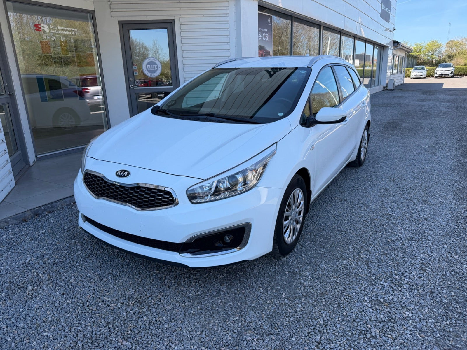 Hvid Kia Ceed fra 2017
