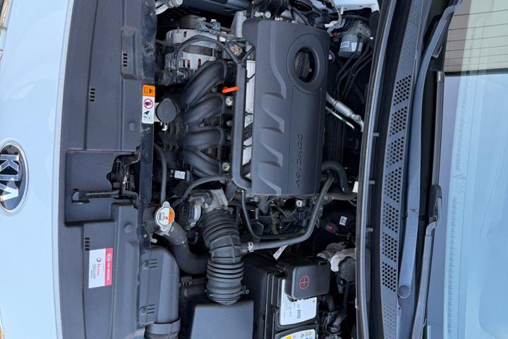 Hvid Kia Ceed fra 2017