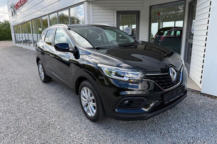 Sort Renault Kadjar fra 2019 set udefra