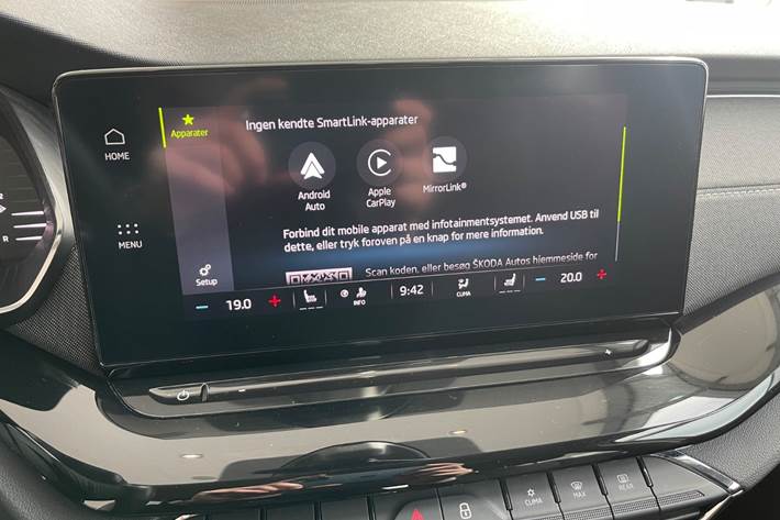 Hvid Skoda Octavia fra 2022