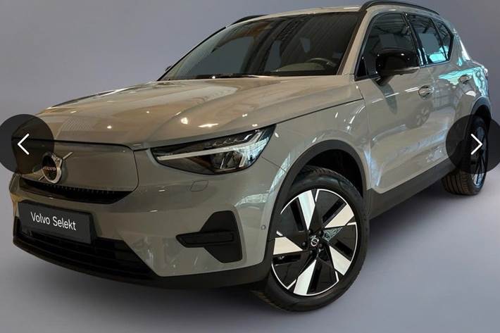 Grå Volvo EX40 fra 2025