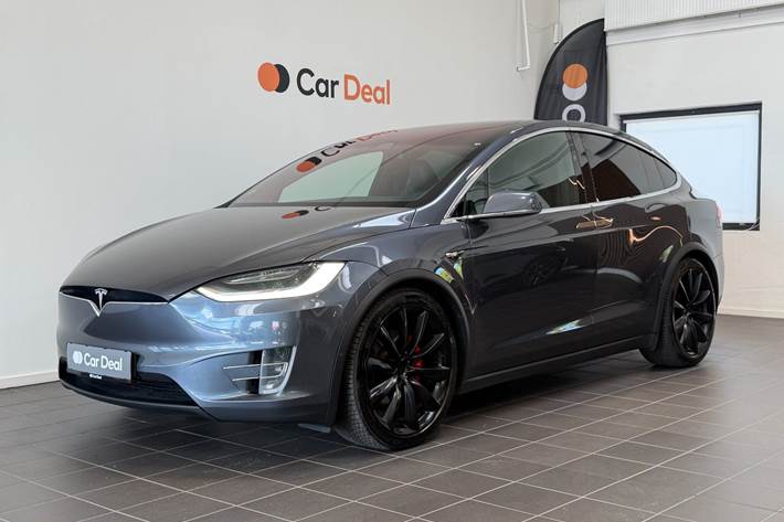 Grå Tesla Model X fra 2020