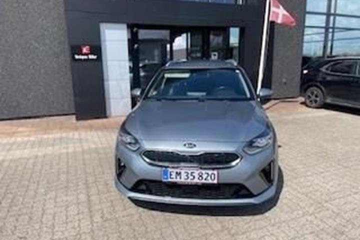 Sølv Kia Ceed fra 2021