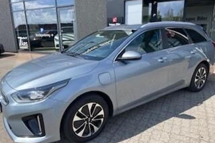 Sølv Kia Ceed fra 2021