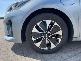 Sølv Kia Ceed fra 2021