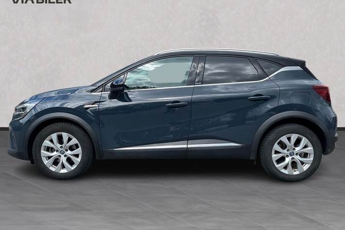 Grå Renault Captur fra 2021