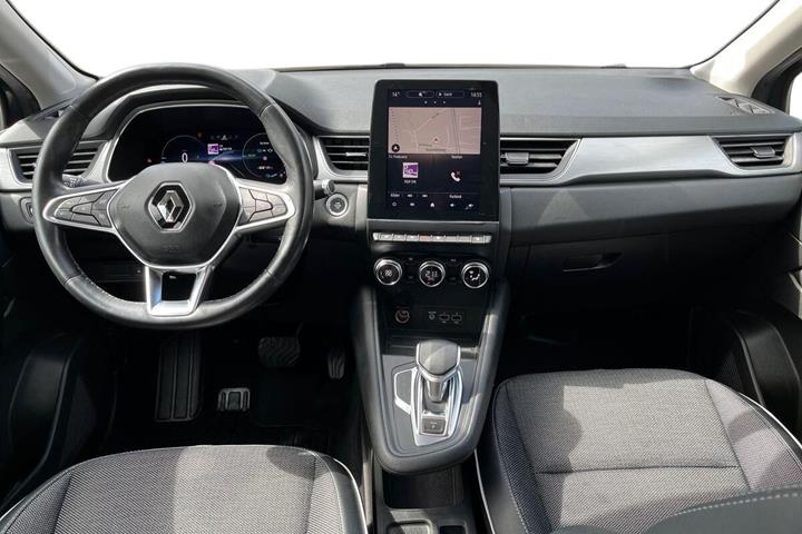 Grå Renault Captur fra 2021