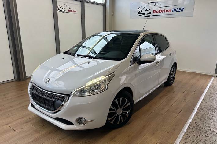 Hvid Peugeot 208 fra 2014