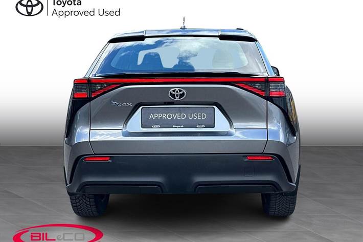 undefined Toyota BZ4X fra 2025