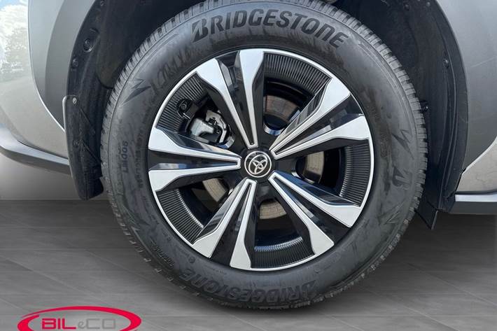 undefined Toyota BZ4X fra 2025