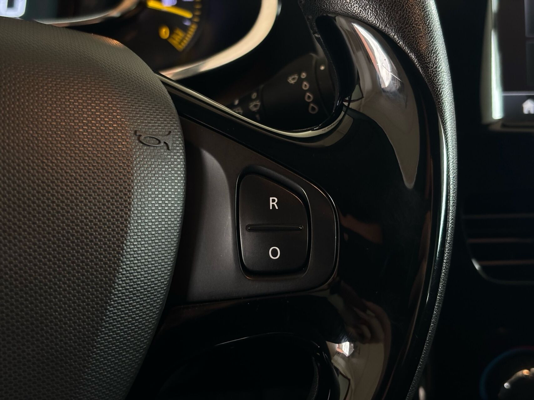 Rød Renault Clio fra 2013