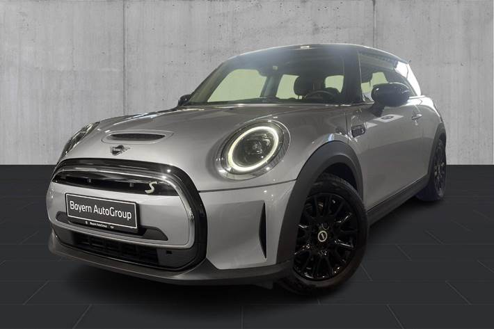 Sølv Mini Cooper SE fra 2023