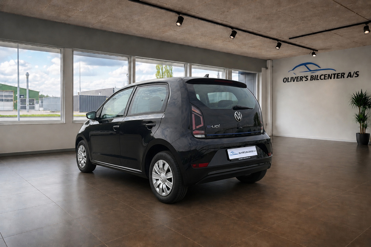 Sort VW E-UP! fra 2022