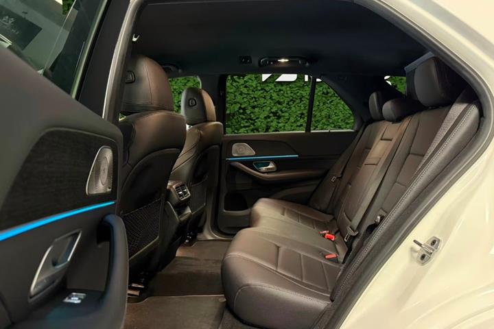 Hvid Mercedes GLE350 de fra 2022