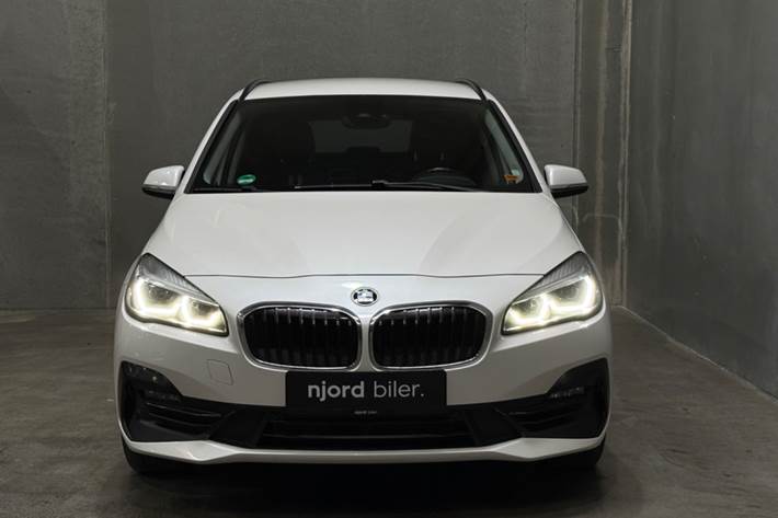 undefined BMW 218i fra 2019