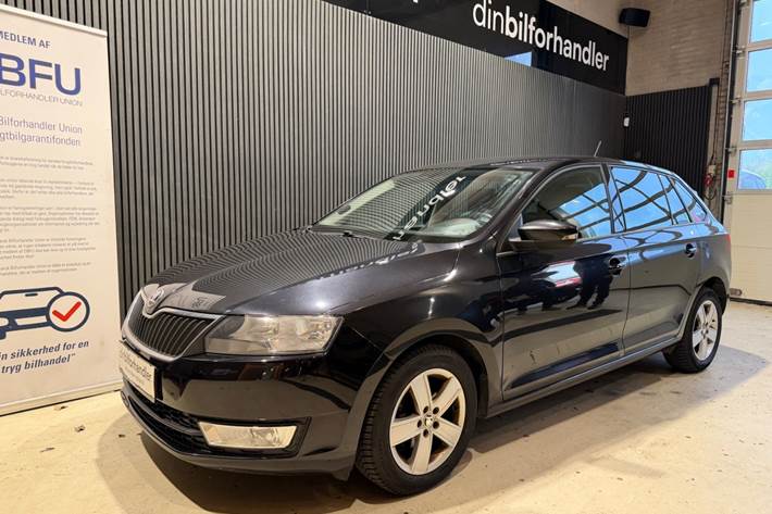 Sort Skoda Rapid fra 2017